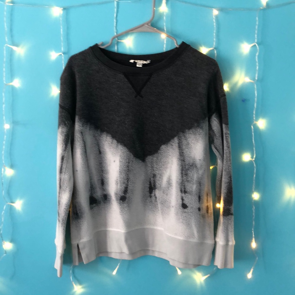 2 tone grey pullover
